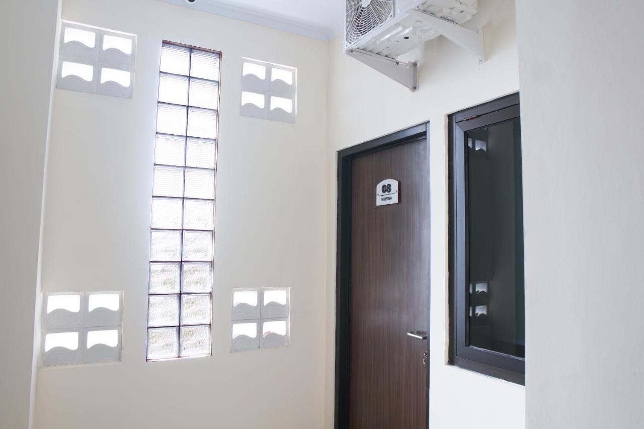 Albergue Kost Eksklusif Teduh Salakan Exterior foto